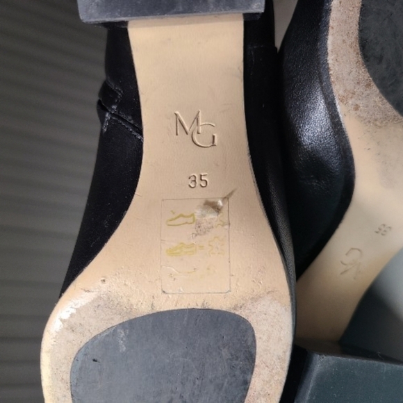 M. Gemi The Corsa Black Leather Ankle Boots Low Block Heel Almond Toe Size 5 - Picture 3 of 12